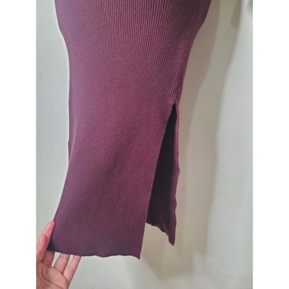 Dress Forum Los Angeles Womens Small Burgundy long Length With Side Slit Dress - Picture 11 of 11